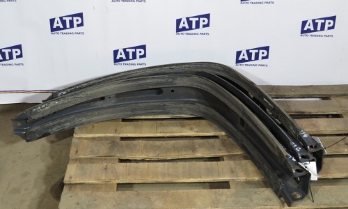 Кронштейн топливного бака MB mp4 б/у