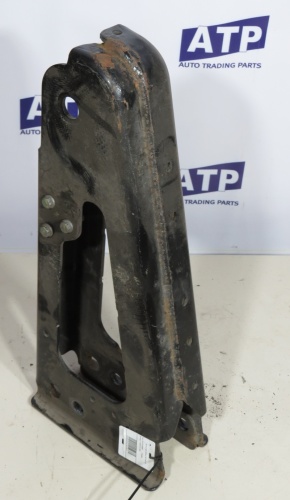 Кронштейн кабины MB mp4 б/у