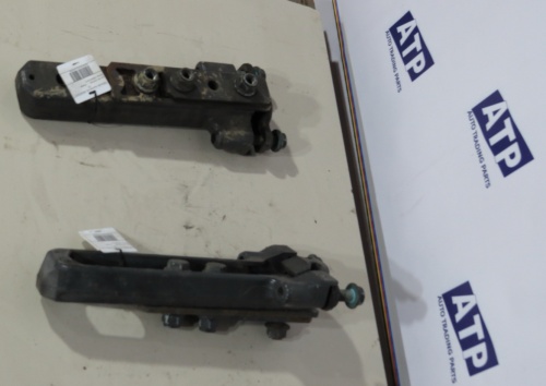 Кронштейн глушителя MB  A9604912015 б/у фото 6