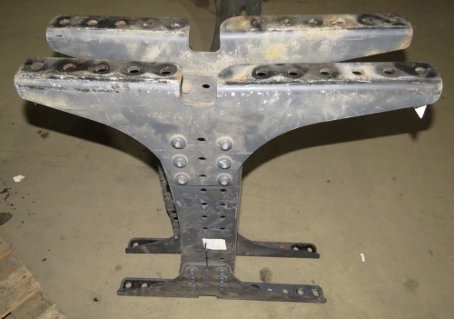 Траверса рамы поперечная MB A9603129601 б/у