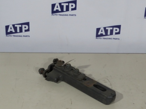 Кронштейн глушителя MB MP4  A9604911115 Б/У