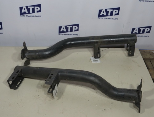 Кронштейн крепления крыла левый MB MP3 б/у A9415204844