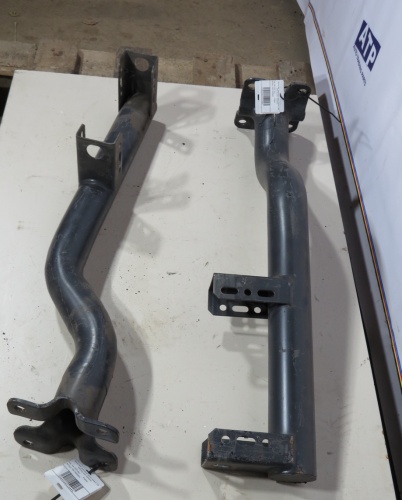 Кронштейн крепления крыла правый MB MP3 б/у A9415205544 фото 5